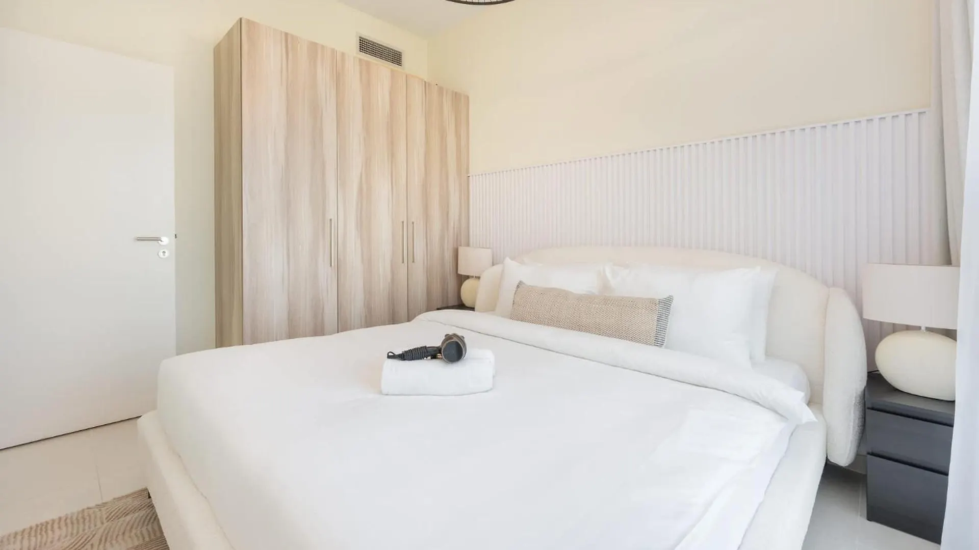 Cozy 1-Bedroom Apartment At Golf Vita In Damac Hills With Relaxing Views! Dubai