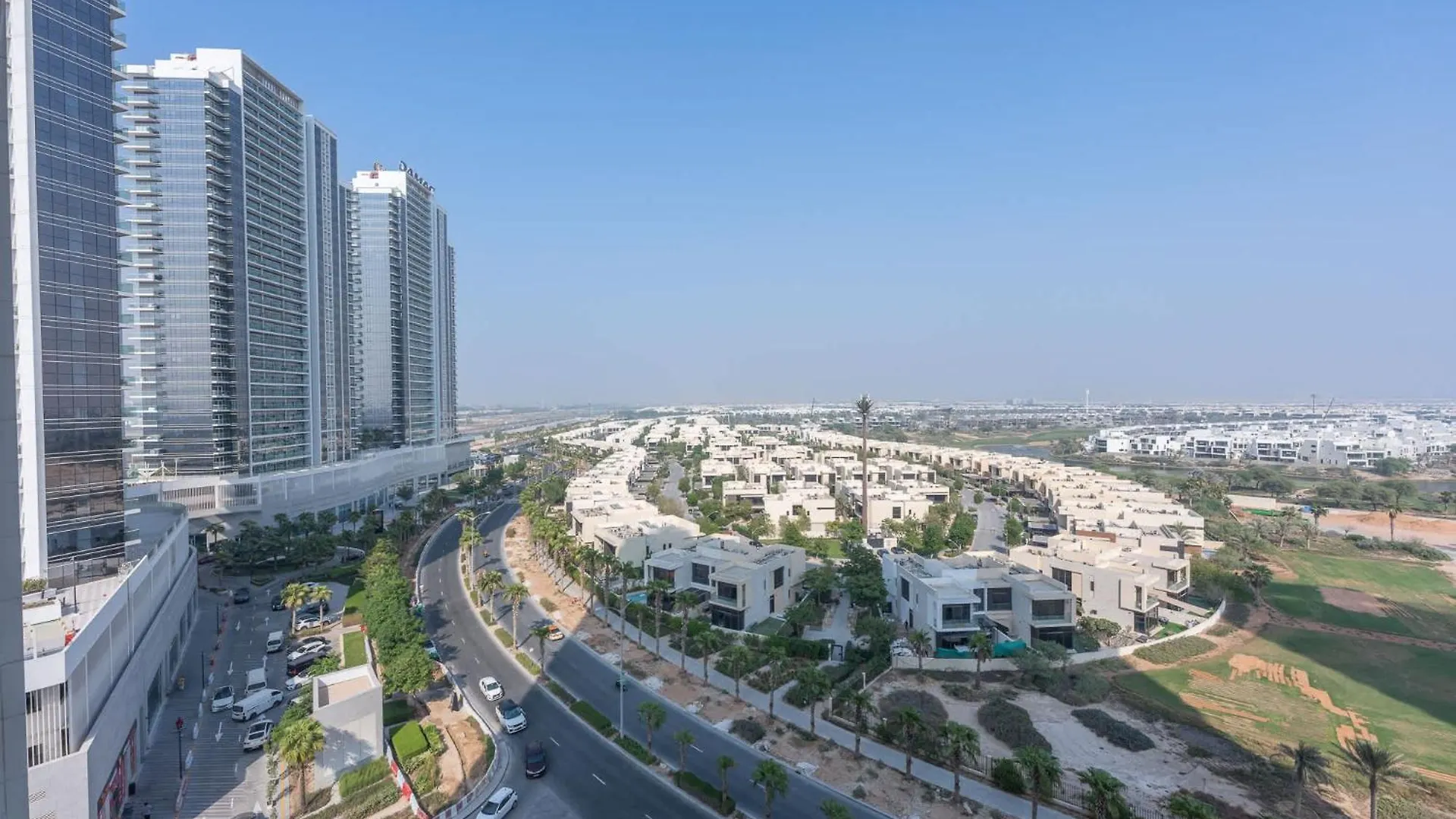 Cozy 1-Bedroom Apartment At Golf Vita In Damac Hills With Relaxing Views! Dubai